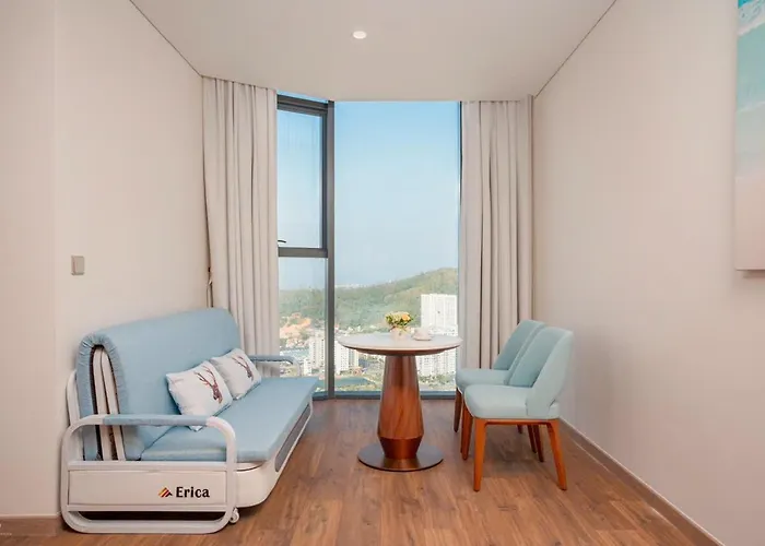 Apartment Seaside Elegance- A La Carte
