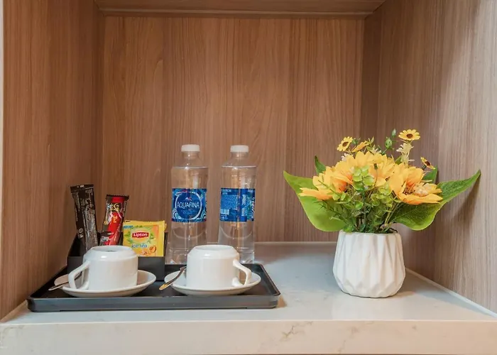 Seaside Elegance- A La Carte Apartment