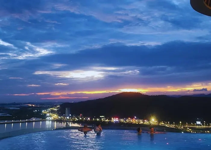 Seaside Elegance- A La Carte Ha Long