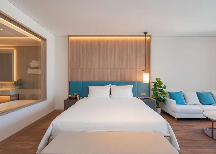Apartment Seaside Elegance- A La Carte Ha Long